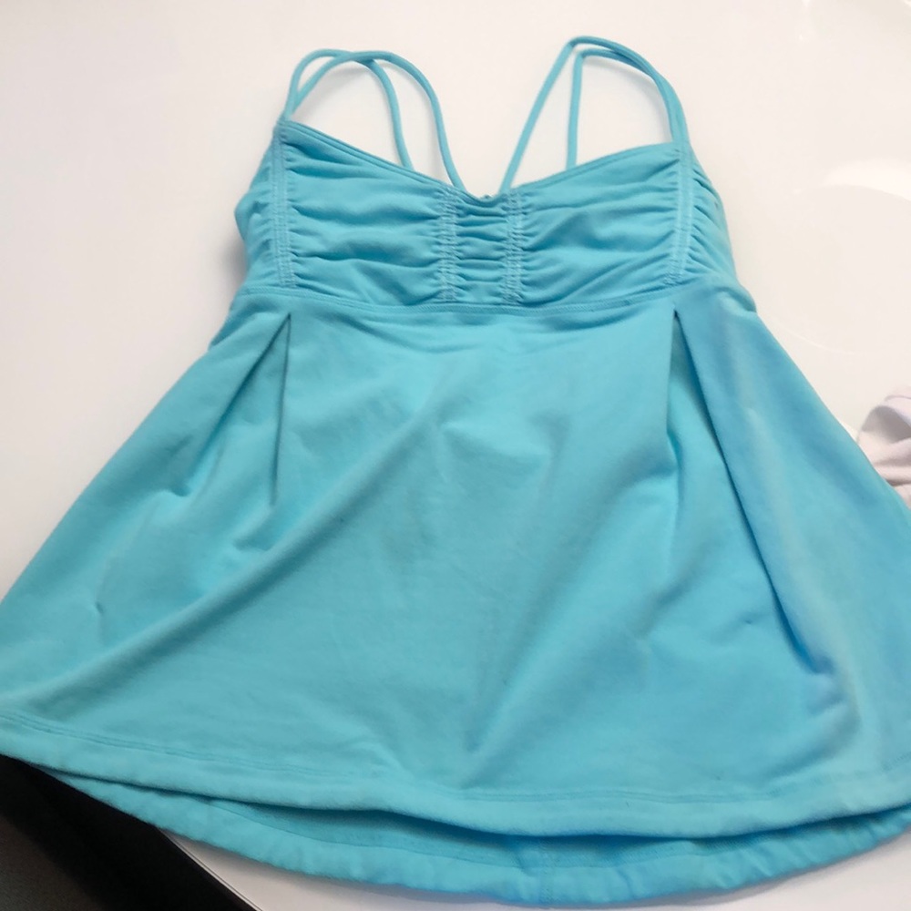 Lulu lemon tank